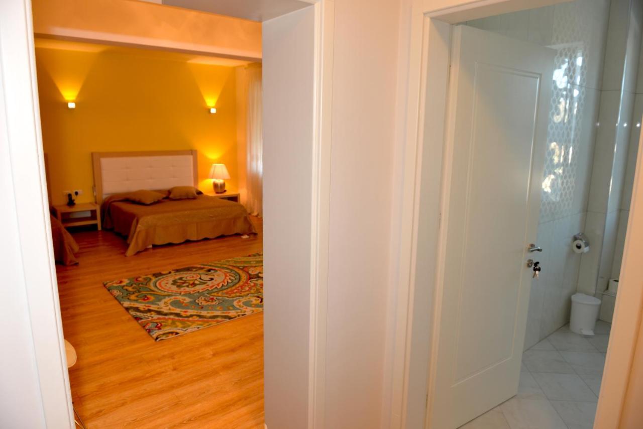 Grand White City Hotel Berat Exterior foto